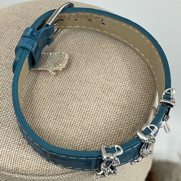 Vintage QVC Diamonique Crocodile-Embossed Leather Bracelet - Picture 3 of 11